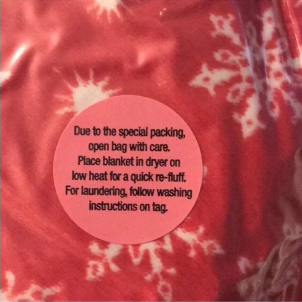 Victoria’s Secret Sherpa Throw Blanket